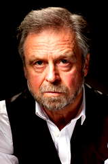 Russell Richardson