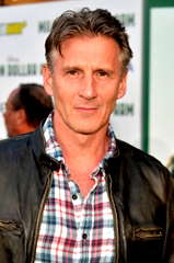 Christopher Stanley profile picture
