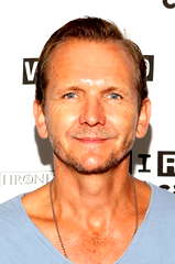 Sebastian Roché profile picture