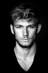 Alex Pettyfer profile picture