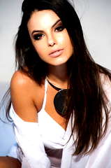 Sthefany Brito