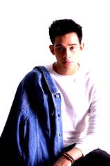 Diego Loyzaga profile picture