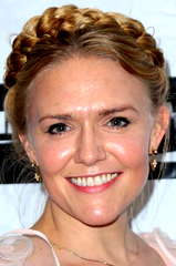 Dominique Swain profile picture