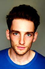 Laurie Davidson profile picture