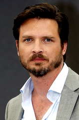Aden Young profile picture