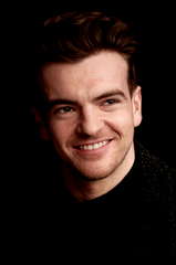 Jonno Davies