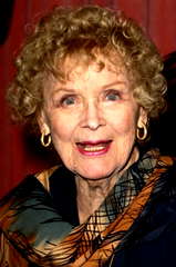 Gloria Stuart profile picture
