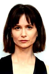 Katherine Waterston profile picture