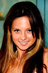 Mackenzie Rosman profile picture