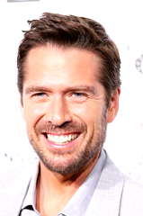 Alexis Denisof profile picture