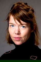 Anna Maxwell Martin profile picture