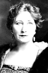 Vera Lewis