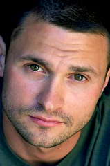 Derek Thompson profile picture