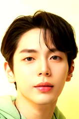 Poompat Iam-samang profile picture