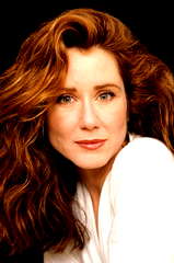 Mary McDonnell profile picture