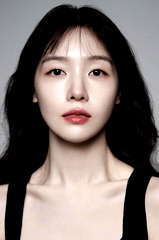 Bang Min-ah profile picture