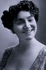 Yvette Guilbert profile picture
