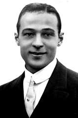 Rudolph Valentino profile picture