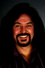 Wally Wingert profile picture
