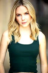 Julia Nightingale profile picture