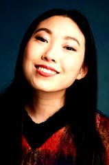 Awkwafina profile picture