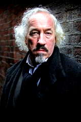 Simon Callow profile picture