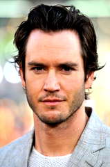 Mark-Paul Gosselaar profile picture