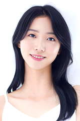 Lee Yoon-jeong profile picture