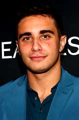 Jake Cannavale profile picture
