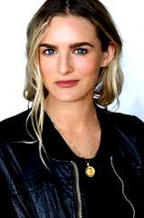 Nathalie Love profile picture
