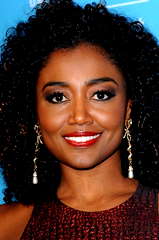 Patina Miller profile picture