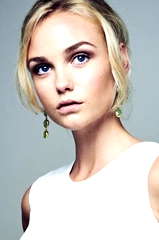 Joanna Vanderham profile picture
