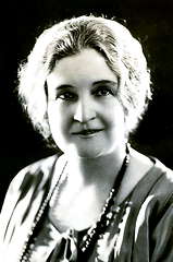 Mary Carr profile picture