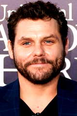 Jason James Richter profile picture