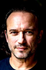 Vincent Perez profile picture