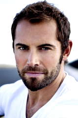 Daniel MacPherson profile picture