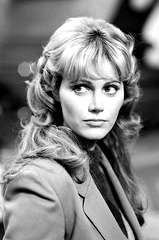 Mary Louise Weller profile picture