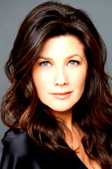Daphne Zuniga profile picture