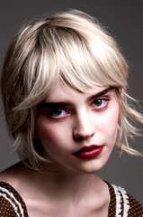 Sophie Thatcher profile picture