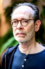 Arto Lindsay profile picture
