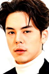 Pachara Chirathivat profile picture