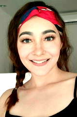 Dewi Rezer profile picture