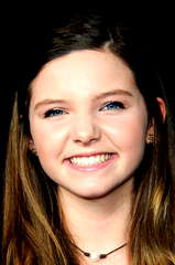 Chloe Csengery profile picture