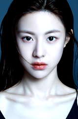 Go Youn-jung profile picture