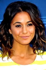 Emmanuelle Chriqui profile picture