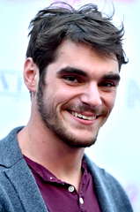 RJ Mitte profile picture