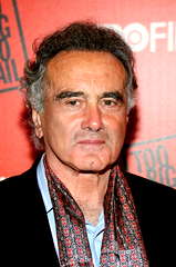 Dan Hedaya profile picture