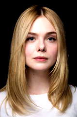 Elle Fanning profile picture
