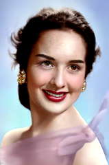 Gloria Romero profile picture