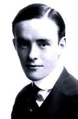 Robert Harron profile picture